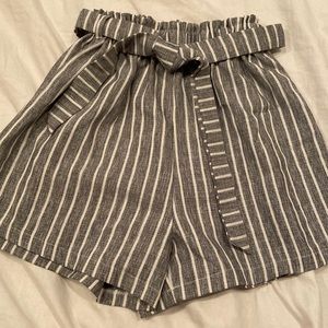 Canvas striped shorts